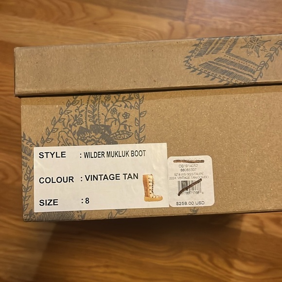Free People Wilder Mukluk Boots Size 8 NIB READ - Picture 7 of 17
